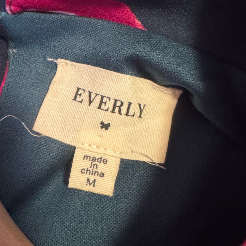 Everly Sleeveless Green and pink‎ Floral dress women’s size medium - Picture 6 of 7